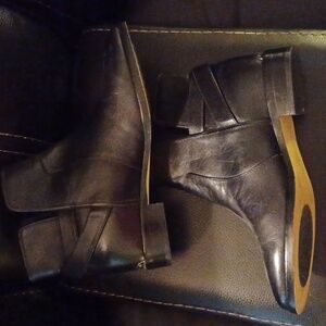 Michael Kors Leather ankle boots